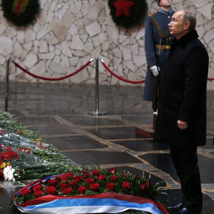 Путин на честванията на битката при Сталинград