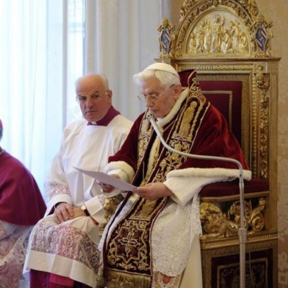 Папа Бенедикт XVI реши да се оттегли от поста си