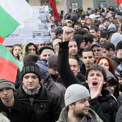 Протестът срещу монополите в София