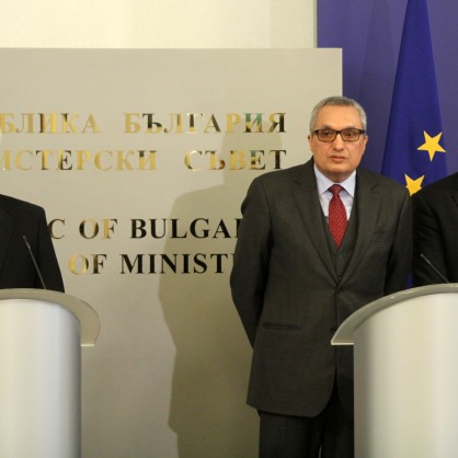 Мартин Димитров и Иван Костов се срещнаха със служебния премиер Марин Райков