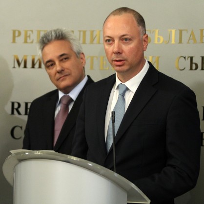 Премиерът Марин Райков и главният секретар на МС Росен Желязков