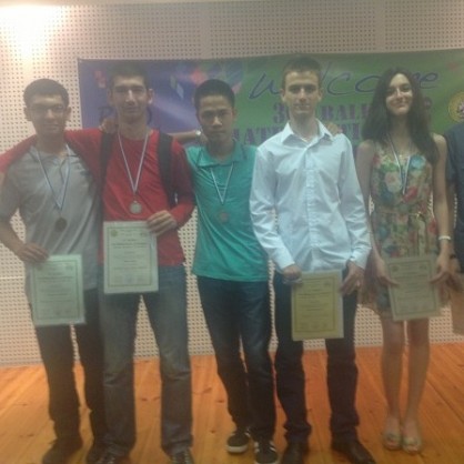 Български ученици спечелиха медали от Балканската олимпиада по математика