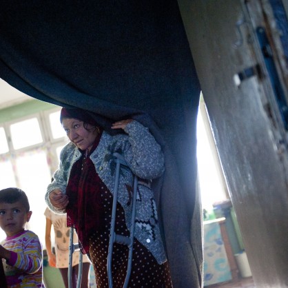 Върховният комисар на ООН Антониу Гутериш при бежанците във Враждебна