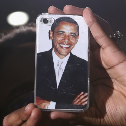 iPhone с лика на президента на САЩ Барак Обама