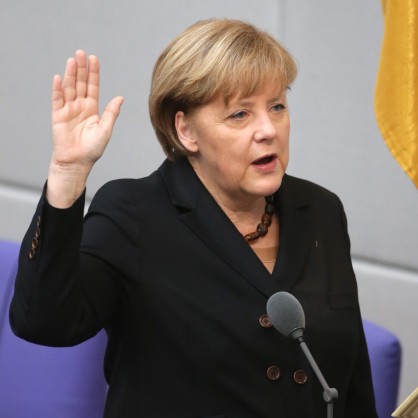 Ангела Меркел положи клетва като канцлер на Германия за трети мандат