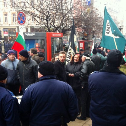 Митинг пред Съдебната палата в столицата в подкрепа на лидера на Атака Волен Сидеров