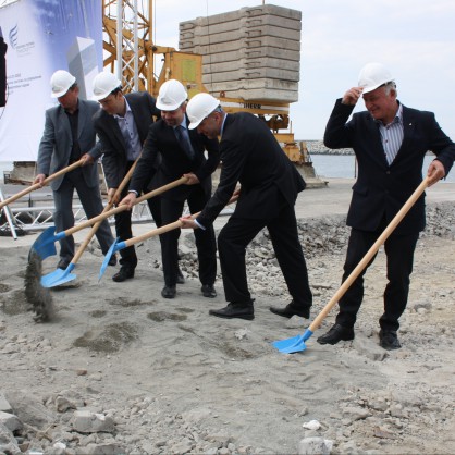 Стартира строежът на трафик – кулата на бургаското пристанище