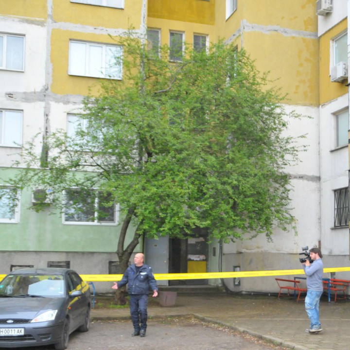 Блокът във Враца, в който военен застреля съпругата си и опита да се самоубие