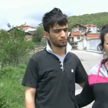 Бежанците Джейлан и синът й Галиб са в с. Крушево от 7 месеца