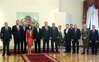 Обща снимка на политическите лидери и президента