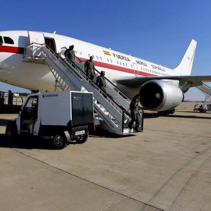 Испански мисионер с Ебола е транспортиран в Мадрид