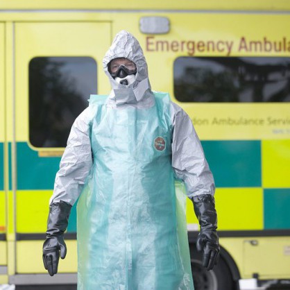 Вирусът Ебола във Великобритания