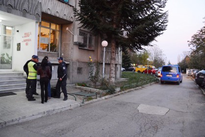 Тялото на Манчев, който се е самопрострелял, било открито в дома му