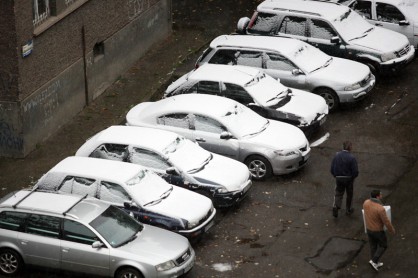 Затрупани коли със сняг в столицата