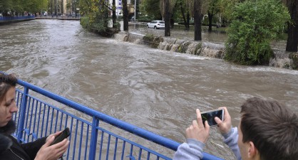 Мнозина снимаха за спомен наводнението в Хасково