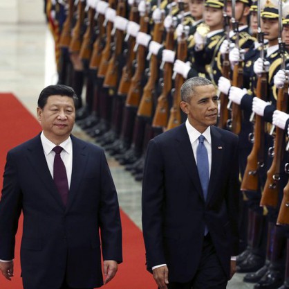 Американският президент Барак Обама и китайският президент Си Цзинпин на срещата на върха на АСЕАН
