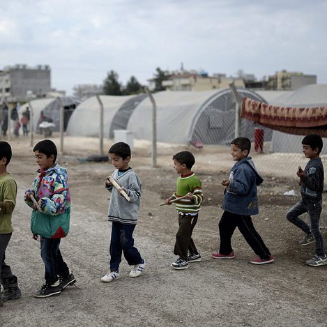 Деца - бежанци от Сирия