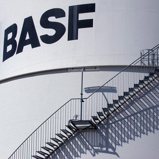BASF отмени споразумение за размяна на активи с ”Газпром”