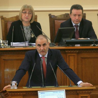 Цветан Цветанов в парламента