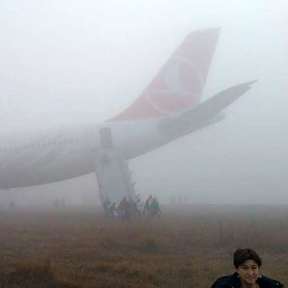 Самолет на турските авиолинии излезе от пистата на летище в Непал