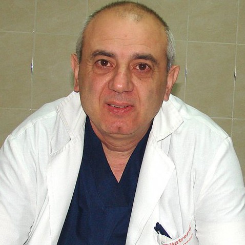 Кардиологът от Стара Загора д-р Иван Вуцов