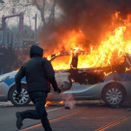 Протест във Франкфурт