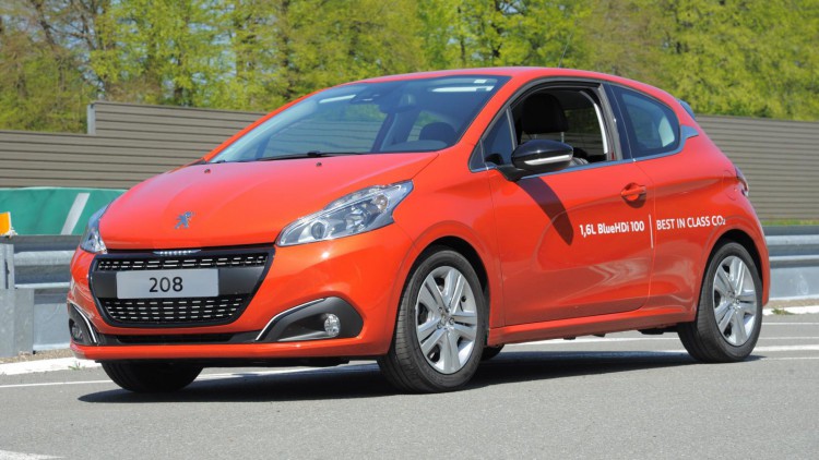 Avto Peugeot 208 Postavi Rekord S Razhod Ot 2 L 100 Km