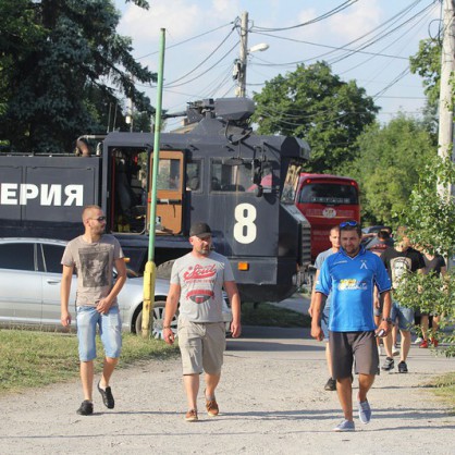 Продължават протестите в Орландовци