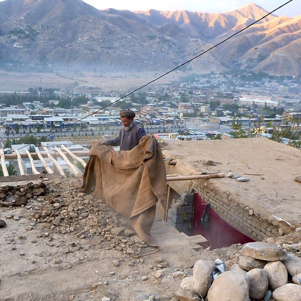 Земетресение в Афганистан и Пакистан