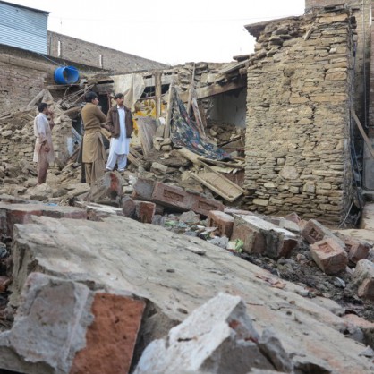 Земетресение в Афганистан и Пакистан