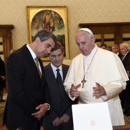 Папа Франциск прие на аудиенция президента Росен Плевнелиев