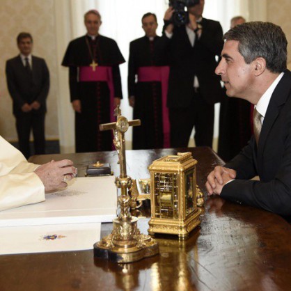 Папа Франциск прие на аудиенция президента Росен Плевнелиев
