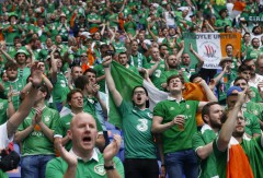 Фенове на Ирландия ликуват след ранния гол