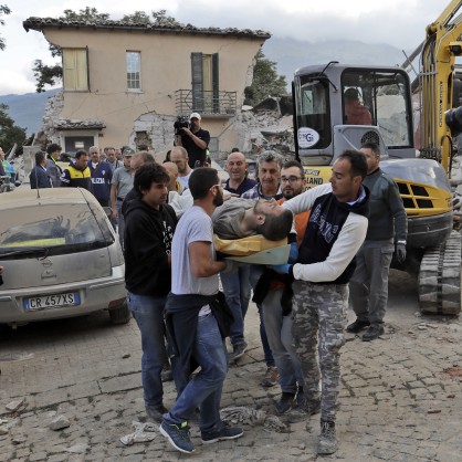 Поне 22 души са жертвите на труса в централната част на Италия