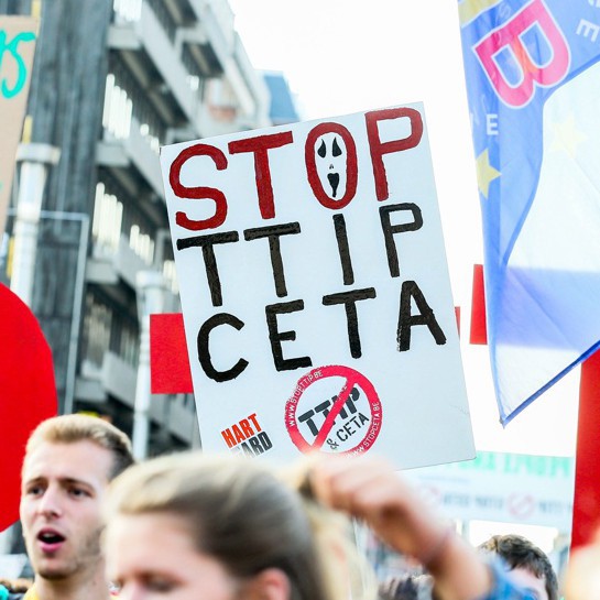 В много страни в Европа има протести срещу споразумението ЕС-Канада
