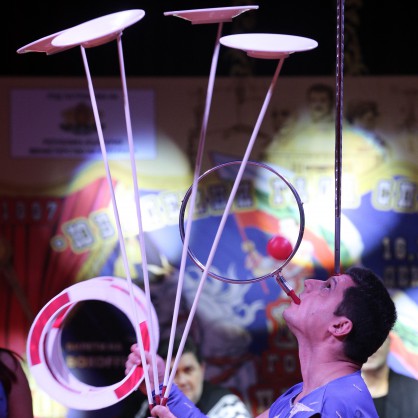 Циркови артисти се обидиха от депутатски подмятания за изкуството им