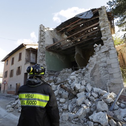 Тежки разрушения след земетресението в Италия