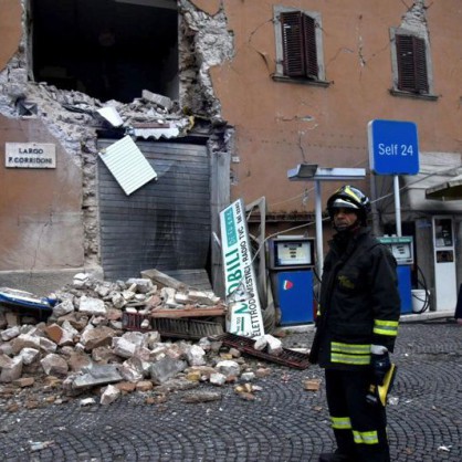 Тежки разрушения причини земетресението в Централна Италия