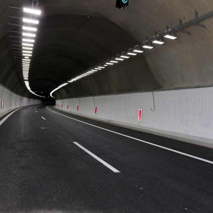 Има авария на осветлението в тунел на магистрала ”Струма”