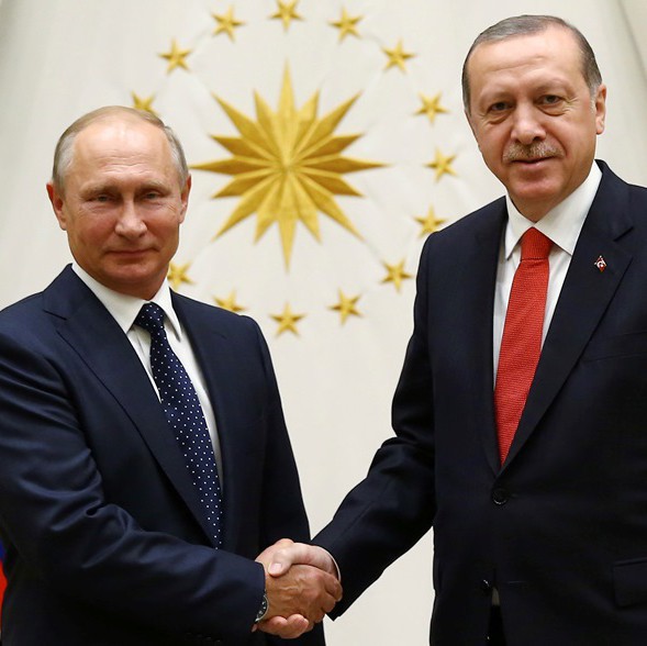 Президентите на Русия и на Турция сключиха неотдавна сделка за ракетните комплекси