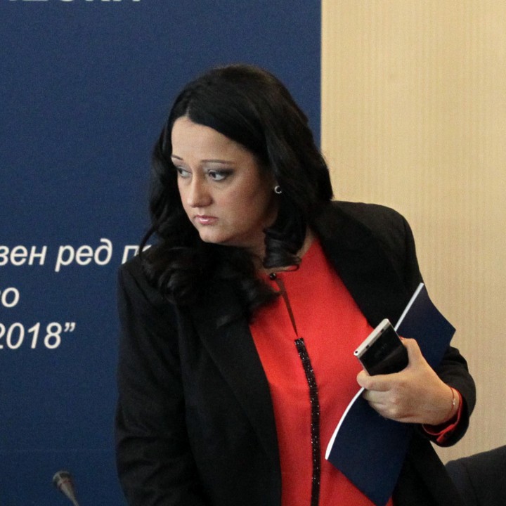 Лиляна Павлова: Опитват да дискредитират правителството