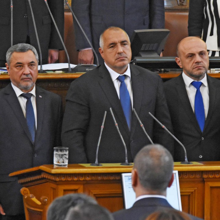 Бойко Борисов положи клетва като премиер за трети път, но този път с нови вицепремиери