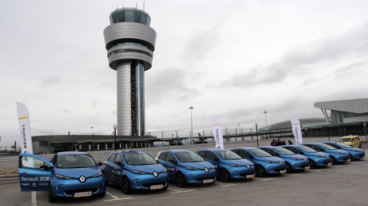 15 броя Renault Zoe ще бъдат разположени на Терминал 2 в София