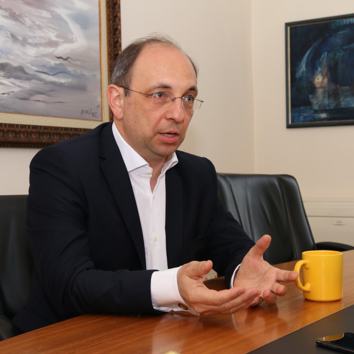 Николай Василев смята, че няма алтернатива на приемането на еврото