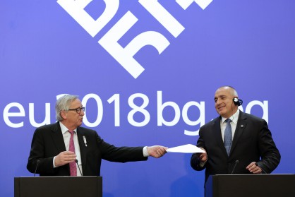 Жан-Клод Юнкер връща на Бойко Борисов картата на газовия хъб Балкан
