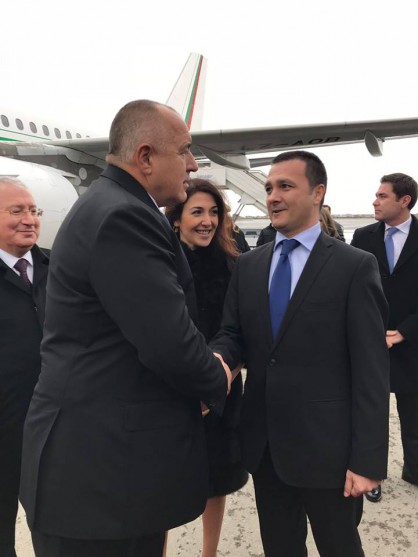 Бойко Борисов беше посрещнат топло в Баку