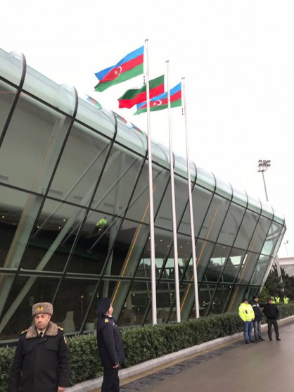 Бойко Борисов пристигна в Баку
