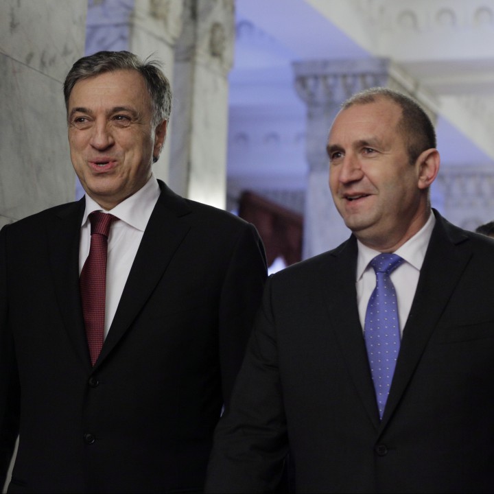 Румен Радев посрещна президента на Черна гора на ”Дондуков 2”