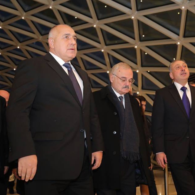 Премиерите Бойко Борисов и Артур Расизаде откриха директната авиолиния Баку-София-Баку