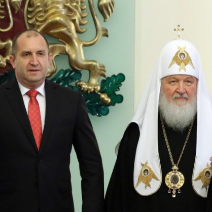 Президентът Румен Радев и руският патриарх Кирил по време на визитата му у нас